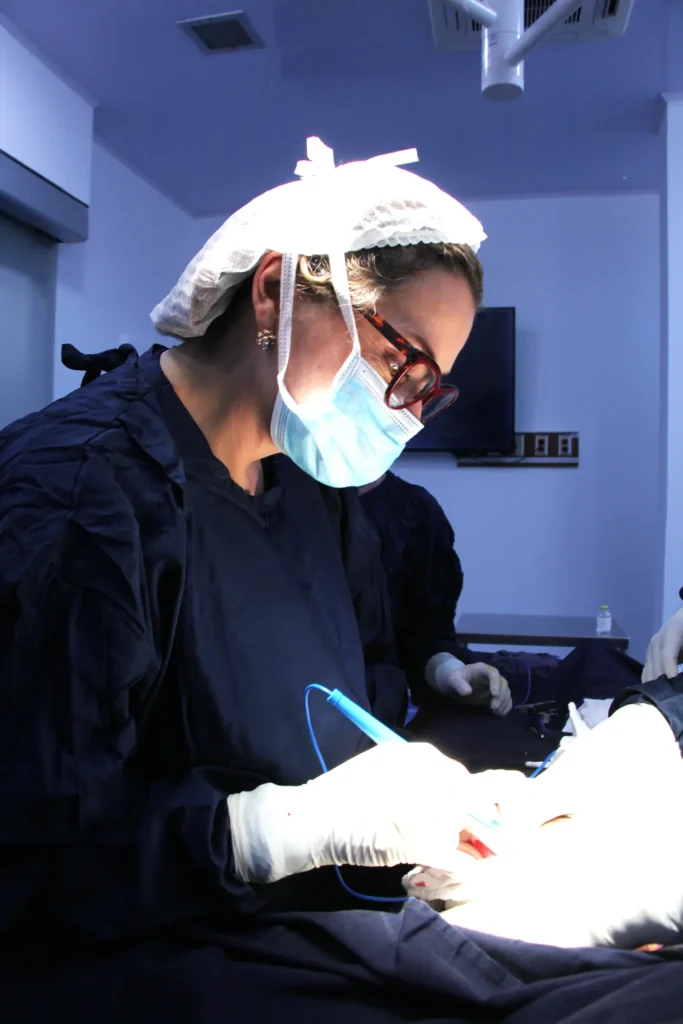 Mejor cirujana plástica en Bogotá, Doctora Claudia Nieto